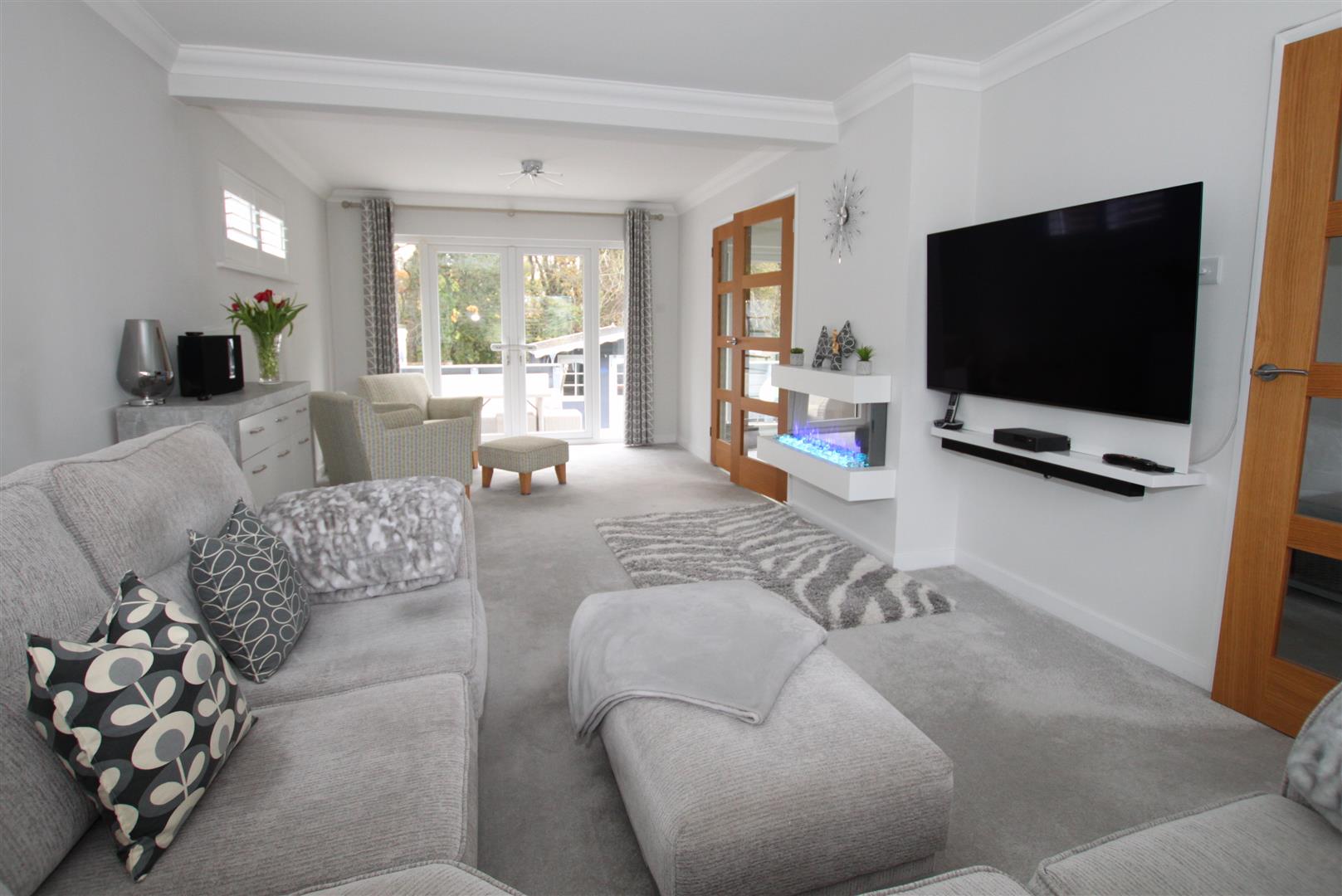 Merley Drive, Highcliffe, Christchurch Pettengells Estate Agents